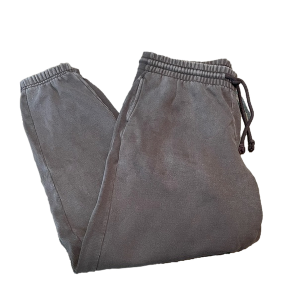 TNA Pants - Aritzia TNA Sweatpants